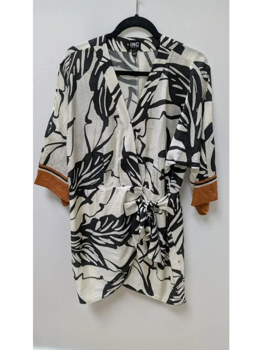 INC Ivory/Black Kimono Printed Wrap Dress - Picture 1 of 2